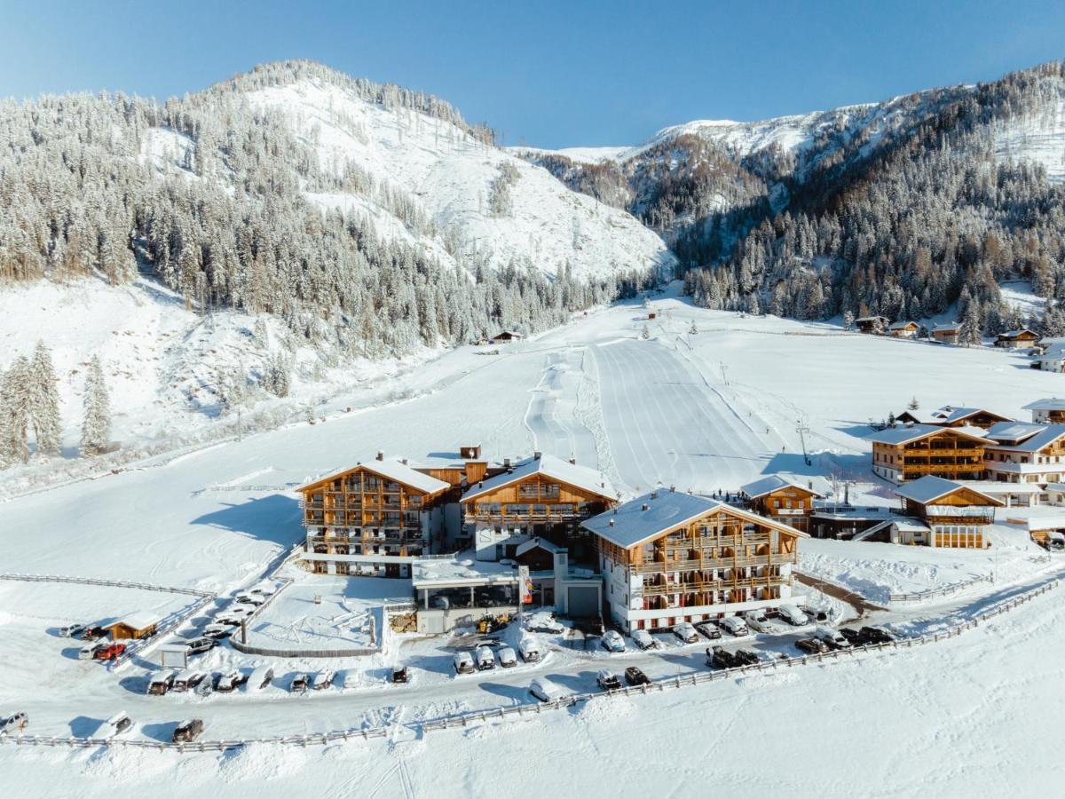 Almfamilyhotel Scherer Обертиллиах Экстерьер фото